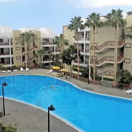 Quite Eden Pool Apartman
